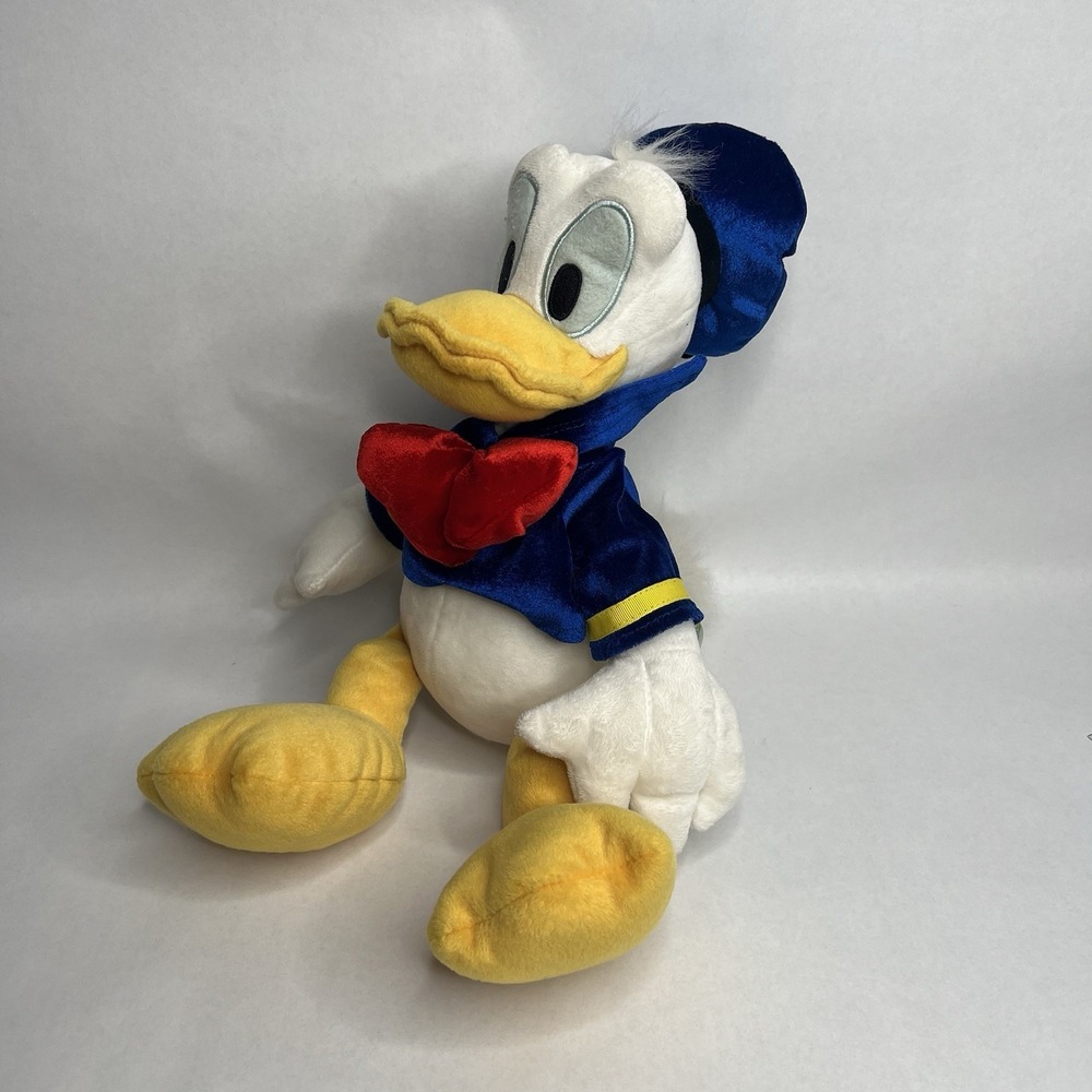 Donald Duck Fancy Disney Store Exclusive Authentic Soft Stuffed Plush 18" Animal